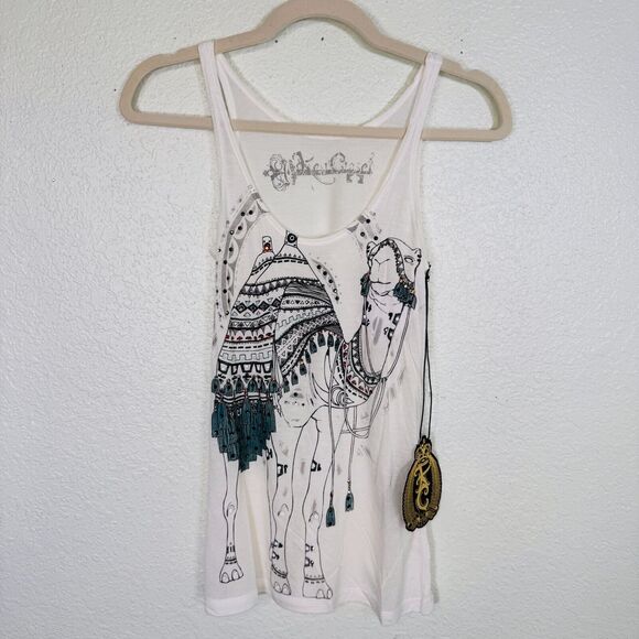Key Closet Top Womens XS Camel Swarovski Crystal Rhinestone Tank Tee White NEW - Picture 1 of 10